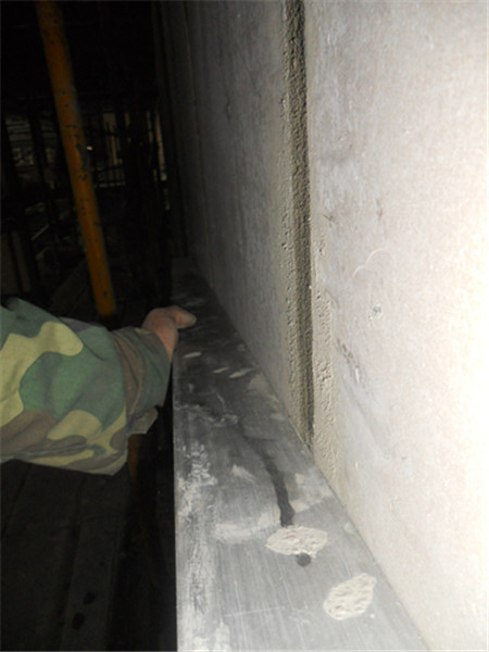 墻板現場安裝現場